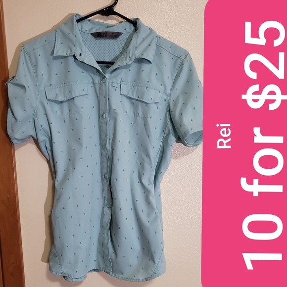 REI Tops - 10 for $25🍒 ON SALE